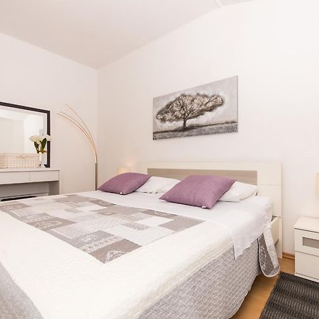 Apartments Barba Trogir Zewnętrze zdjęcie
