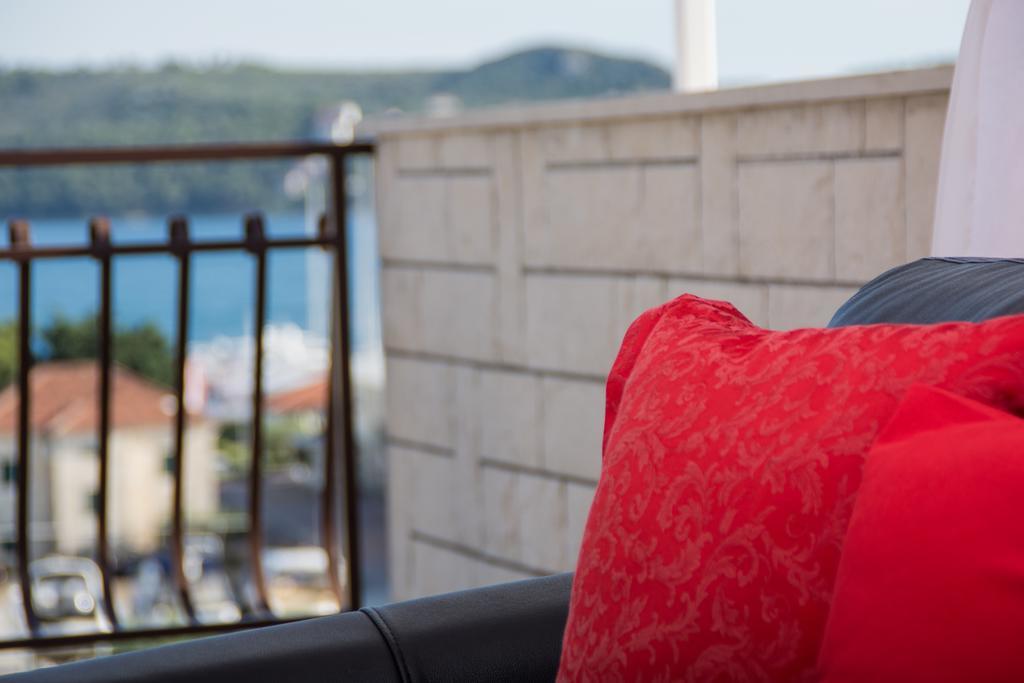 Apartments Barba Trogir Zewnętrze zdjęcie