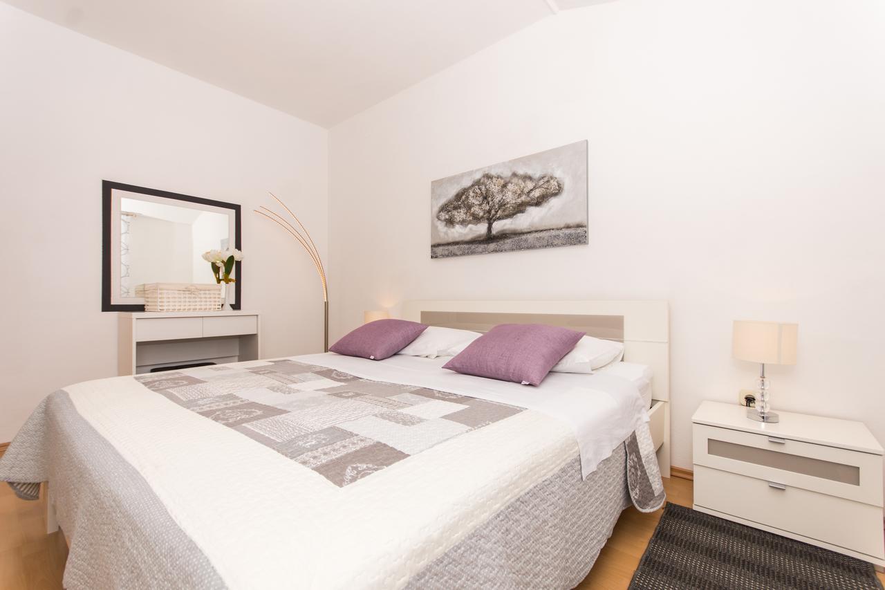 Apartments Barba Trogir Zewnętrze zdjęcie