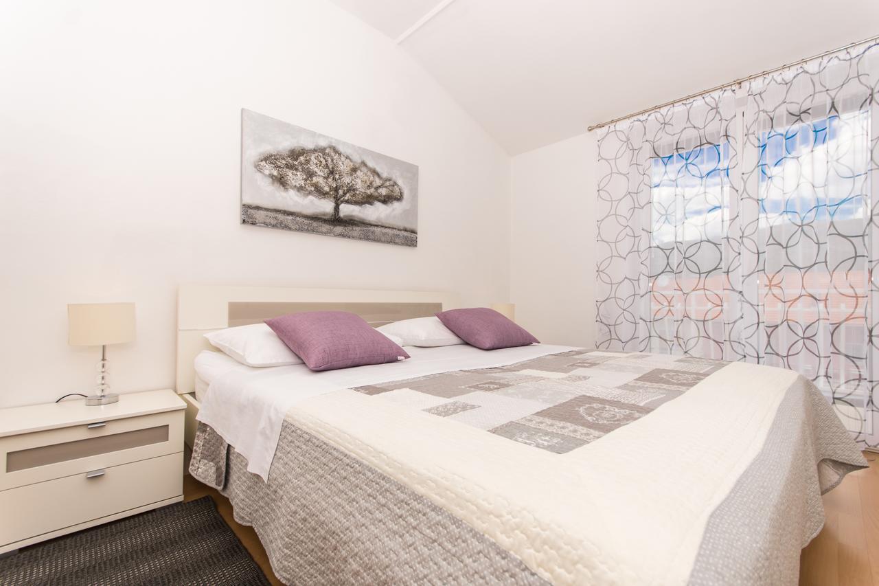 Apartments Barba Trogir Zewnętrze zdjęcie