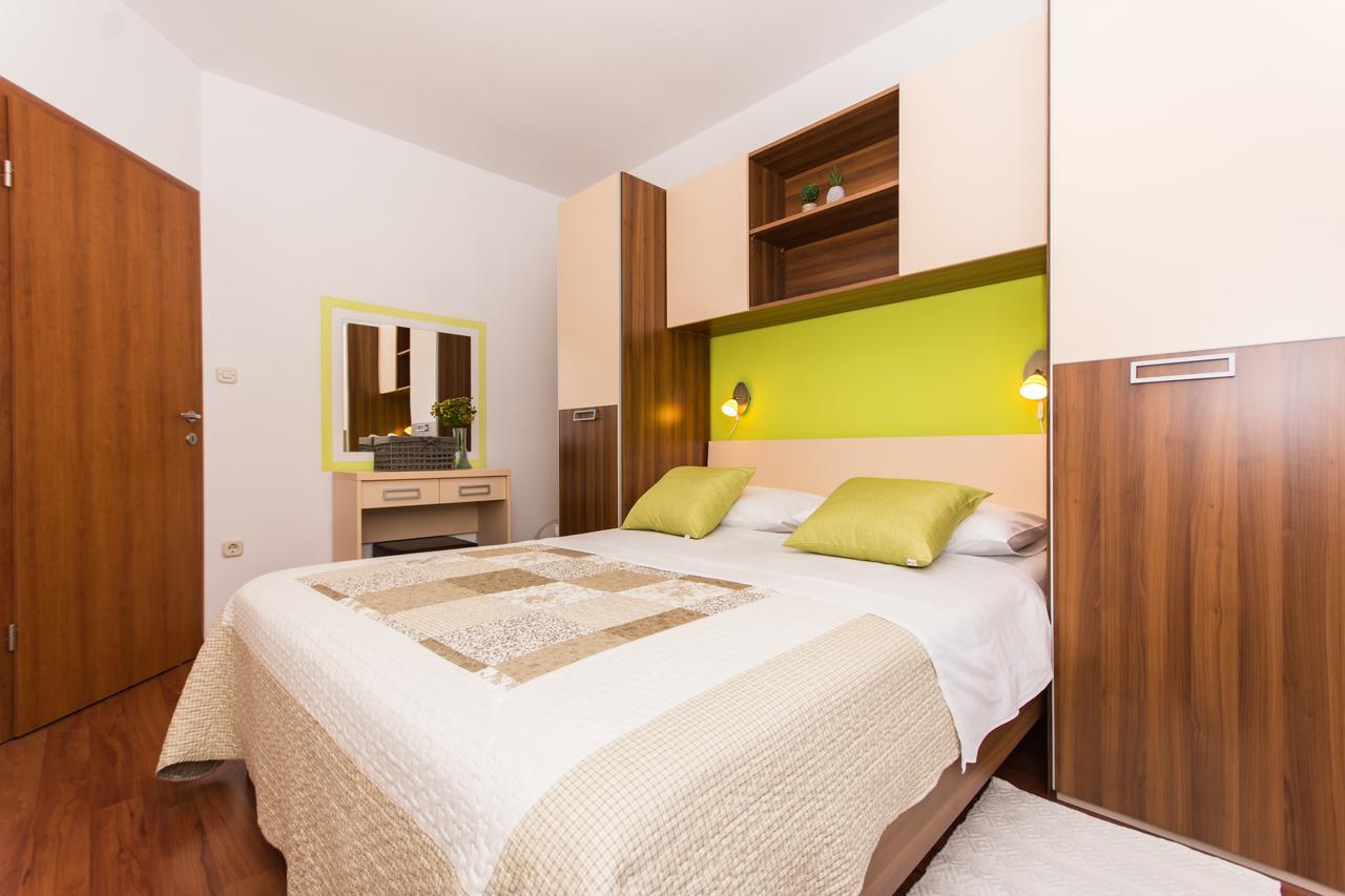 Apartments Barba Trogir Zewnętrze zdjęcie
